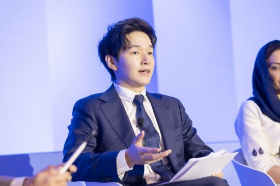 对话中国生物制药谢承润：AI让药物研发从“大海捞针”变“精准制导”