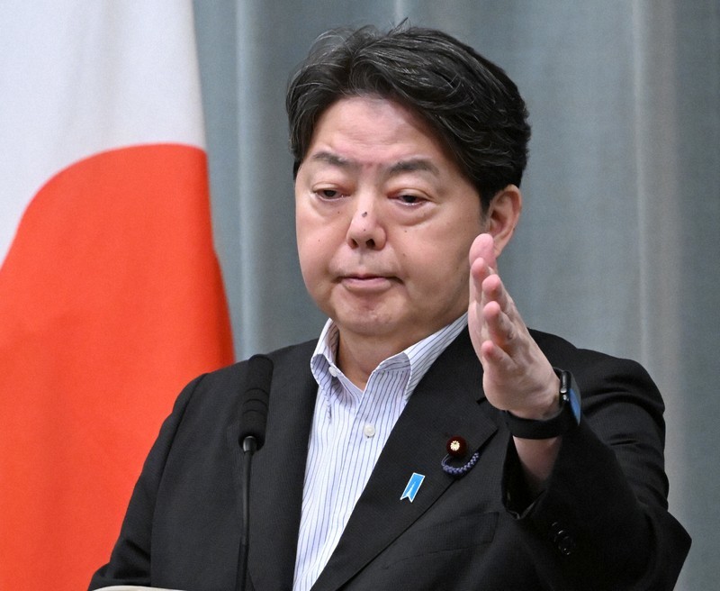 特朗普称轰炸伊朗核设施与向广岛长崎投下原子弹本质相同，日本政府回应