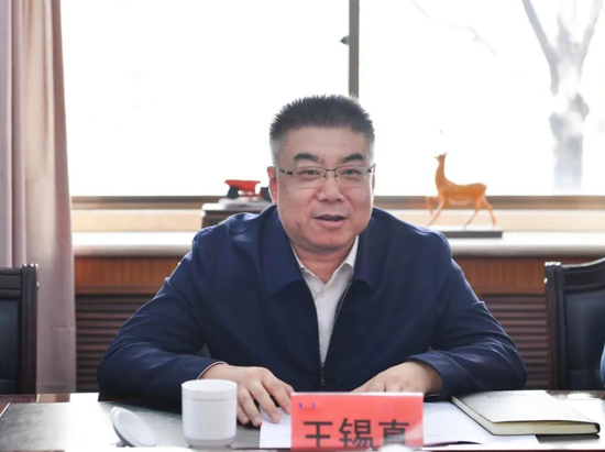 跨界券商 甘肃银行行长拟任华龙证券董事长