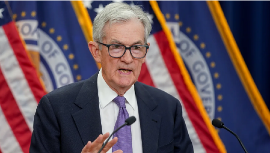 任期将满之际,鲍威尔被迫平息市场动荡与美联储内部异议 任期将满之际,鲍威尔被迫平息市场动荡与美联储内部异议