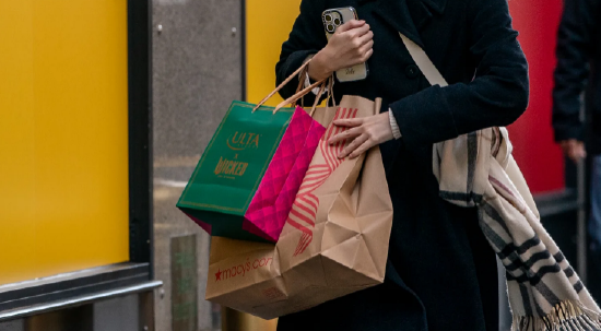 LendingTree警告：特朗普关税或将使假日购物者和卖家的成本增加400亿美元