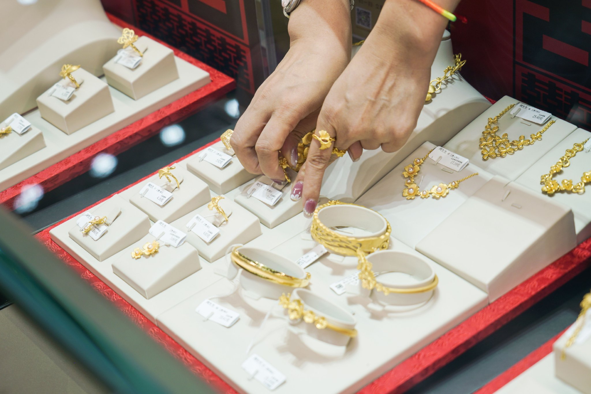 黄金税改，买金饰可能还会更贵